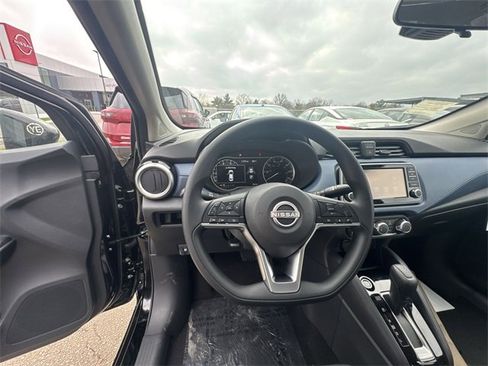 New 2025 Nissan Versa SV image 14