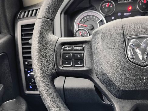 Used 2019 RAM 1500 Express w/ Express Value Package AWD/4WD image 35