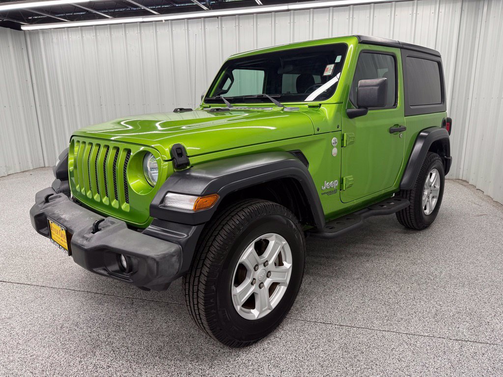 Used 2018 Jeep Wrangler Sport AWD/4WD image 3