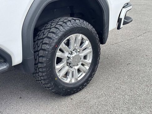 Used 2022 GMC Sierra 2500 Denali image 11