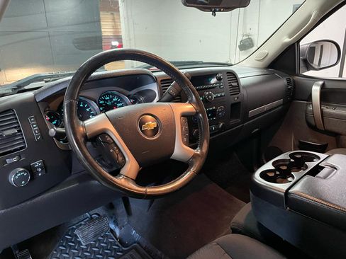 Used 2013 Chevrolet Silverado 1500 LT w/ All-Star Edition AWD/4WD image 18