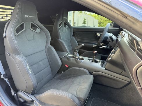 Used 2016 Ford Mustang Shelby GT350 w/ Track Package image 36