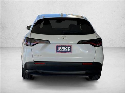 Used 2026 Honda HR-V LX image 8