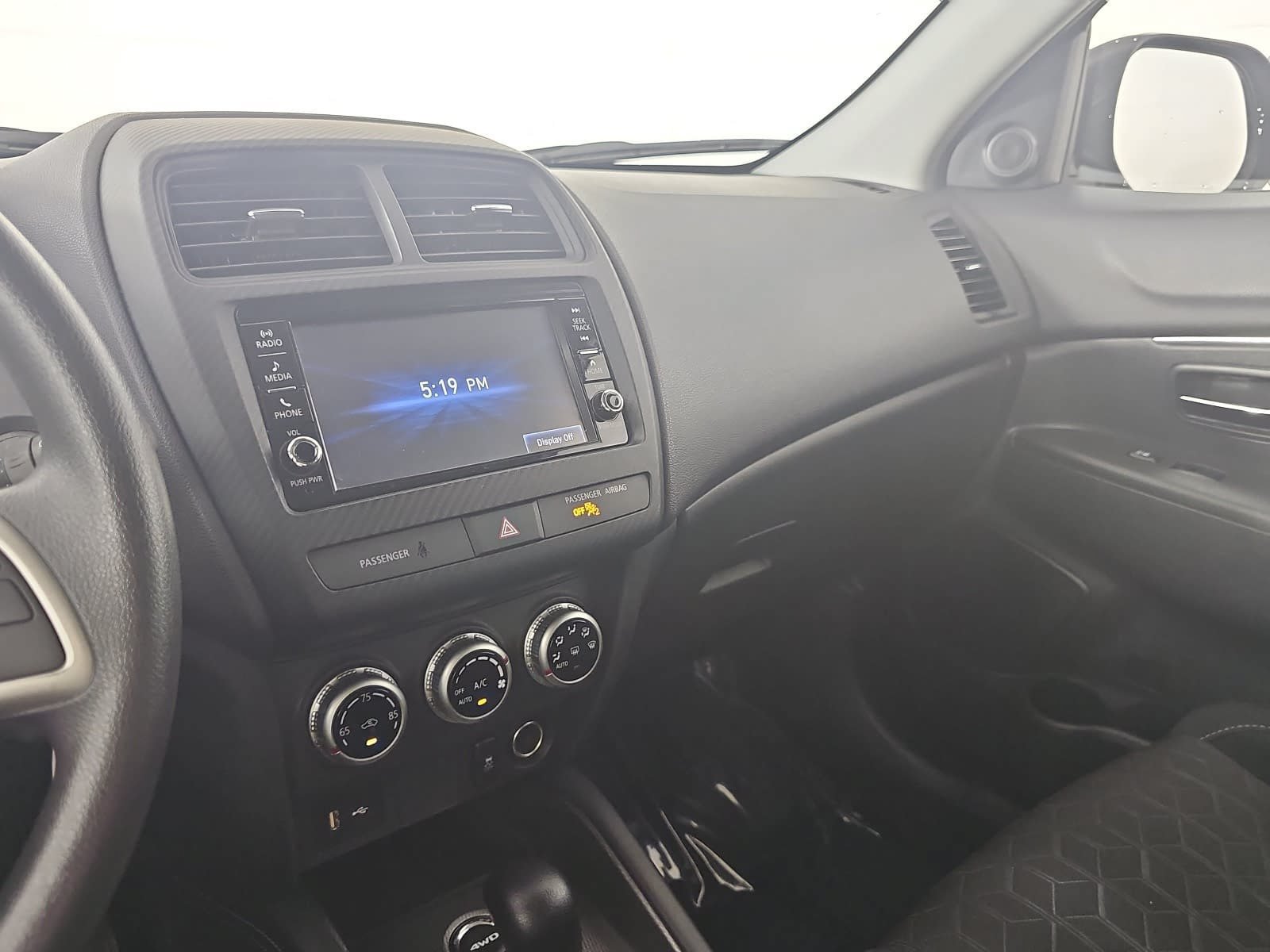 Used 2024 Mitsubishi Outlander Sport ES AWD/4WD image 19