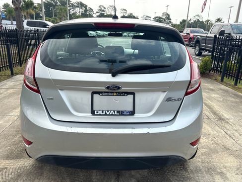 Used 2019 Ford Fiesta SE w/ Equipment Group 201A FWD image 6
