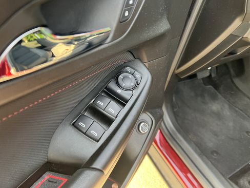 Used 2022 Chevrolet TrailBlazer RS w/ Sun and Liftgate Package FWD image 14