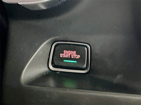 Used 2019 Chevrolet Camaro LT w/ RS Package image 16