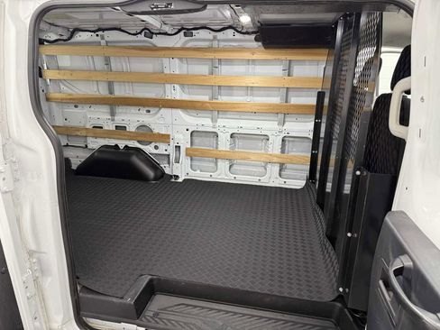 Used 2023 Ford Transit 250 w/ Exterior Upgrade Package image 11