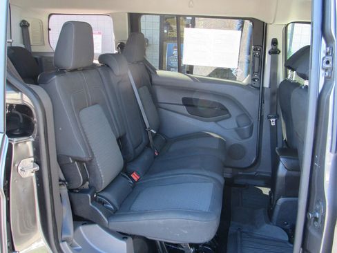 Used 2019 Ford Transit Connect XLT w/ Driver-Assist Package FWD image 17