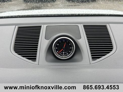 Used 2021 Porsche Macan image 26