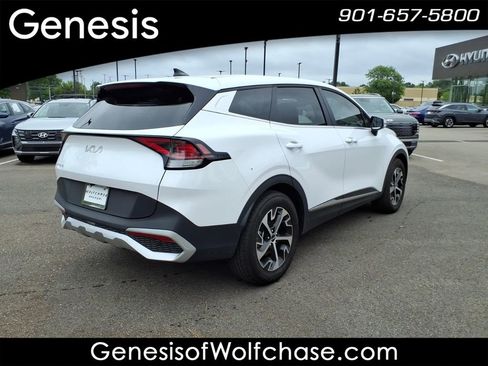 Used 2025 Kia Sportage EX FWD image 5