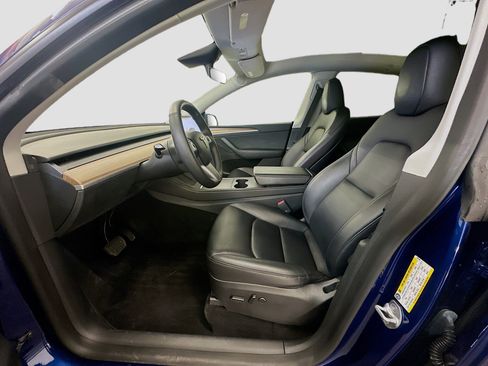 Used 2023 Tesla Model Y Long Range AWD/4WD image 13