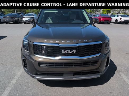 Used 2022 Kia Telluride EX FWD image 2