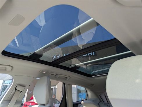 Used 2024 Volvo XC60 B5 Plus w/ Protection Package Premier image 20