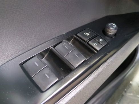 Used 2025 Toyota Camry LE image 21