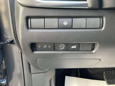 Used 2023 Nissan Rogue SL w/ SL Premium Package FWD image 23