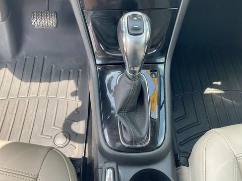 Used 2019 Buick Encore Essence w/ Experience Buick Package FWD image 24