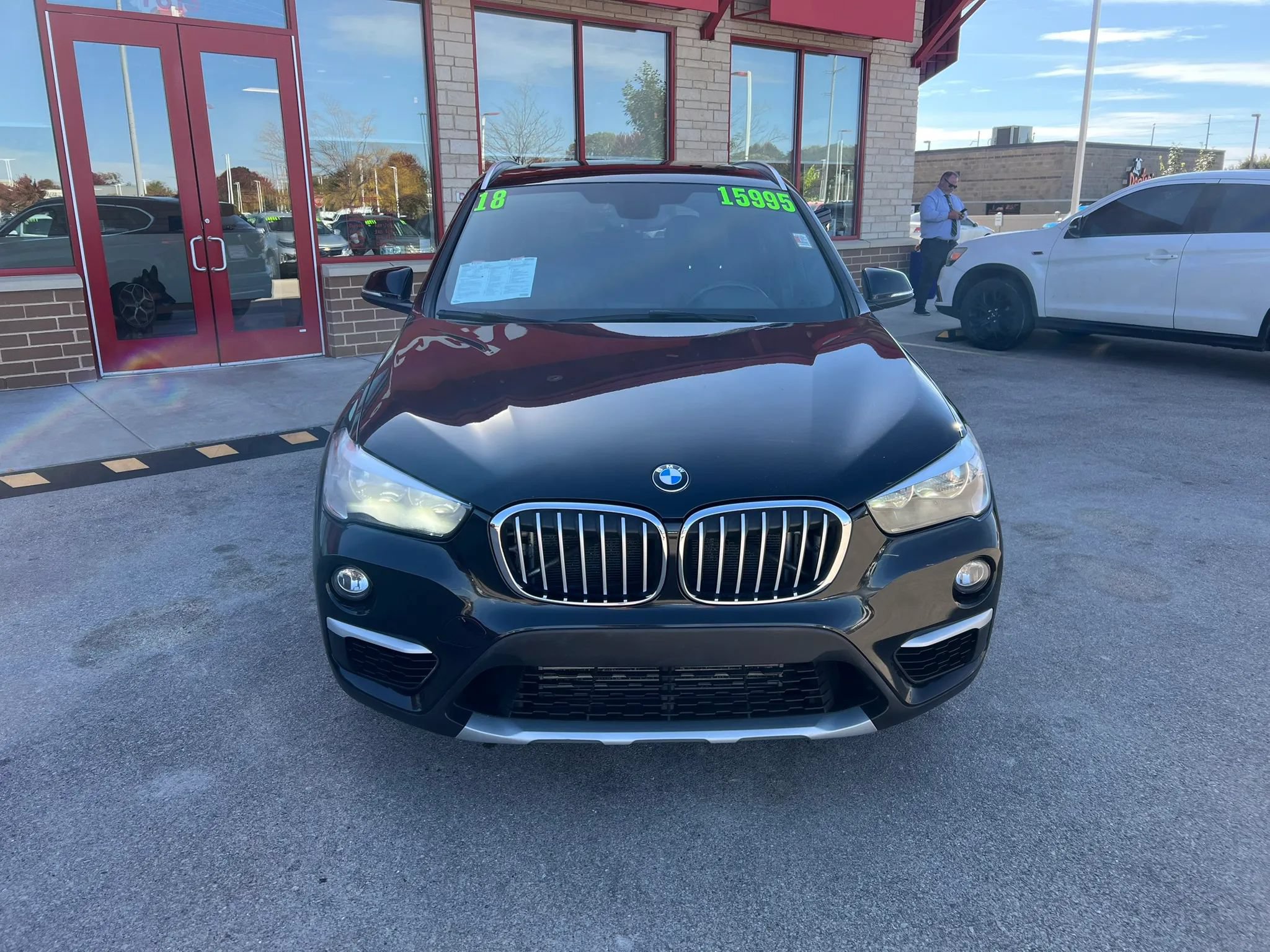 Used 2018 BMW X1 xDrive28i AWD/4WD image 2