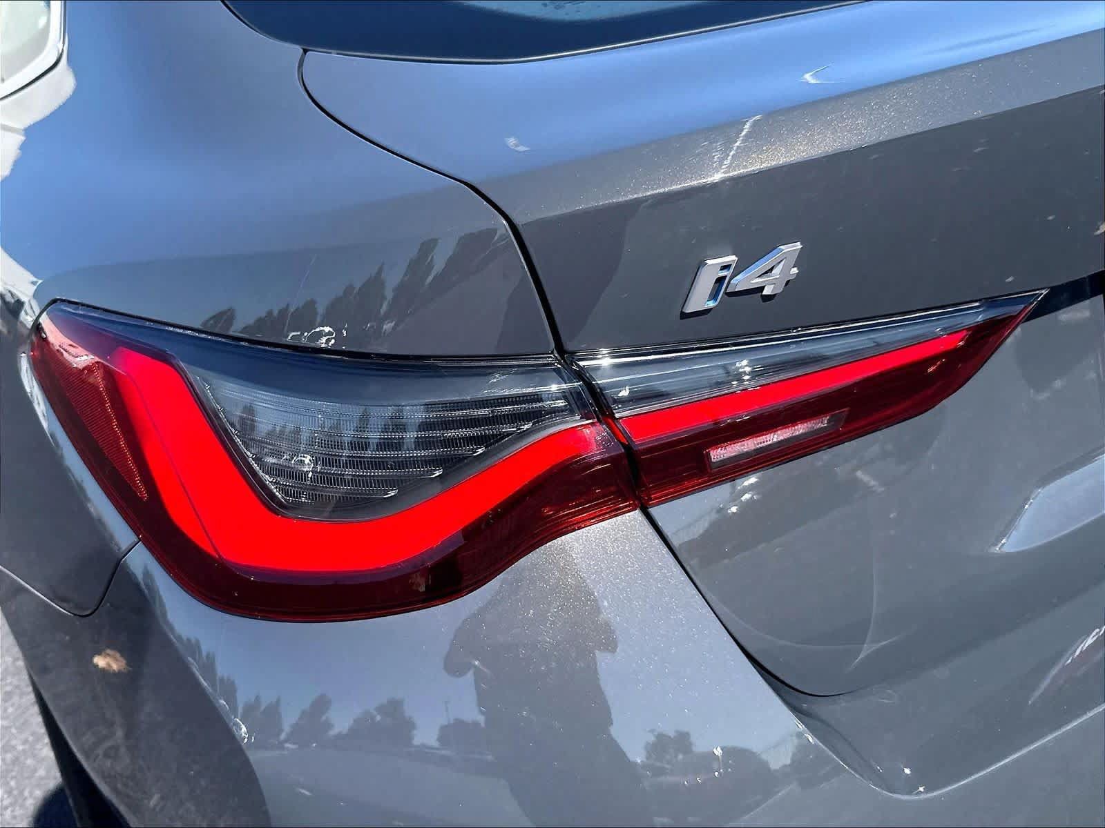 Used 2023 BMW i4 eDrive40 RWD image 26