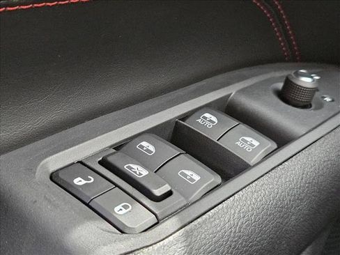 New 2026 Jeep Compass Trailhawk image 13