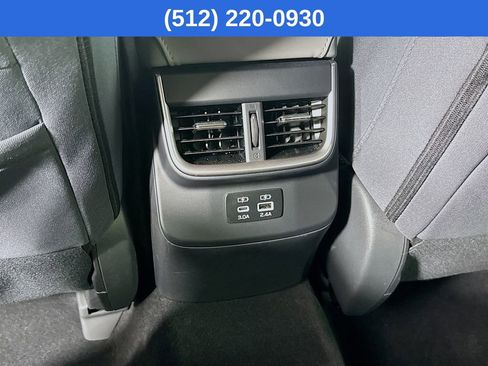 Used 2025 Subaru Outback Premium AWD/4WD image 29