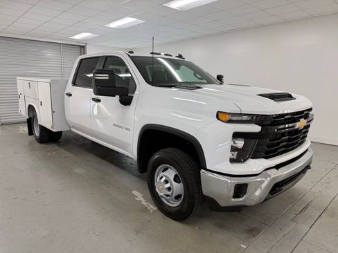 New 2026 Chevrolet Silverado 3500 W/T w/ WT Convenience Package image 3