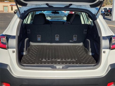 Certified 2025 Subaru Outback image 10