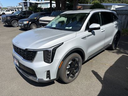 Used 2025 Kia Sorento EX