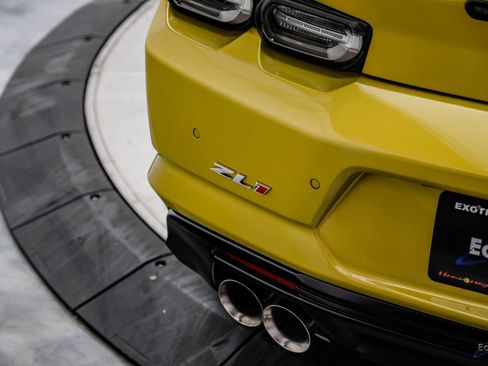 Used 2024 Chevrolet Camaro ZL1 image 17