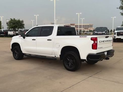 Used 2024 Chevrolet Silverado 1500 LT Trail Boss AWD/4WD image 6