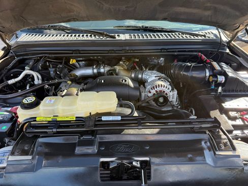 Used 2002 Ford F350 2WD Crew Cab DRW Super Duty image 37