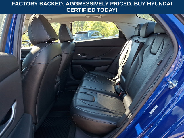 Certified 2025 Hyundai Elantra Limited FWD image 12