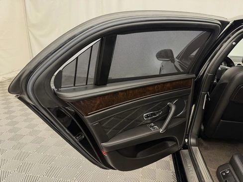Used 2015 Bentley Flying Spur V8 AWD/4WD image 21