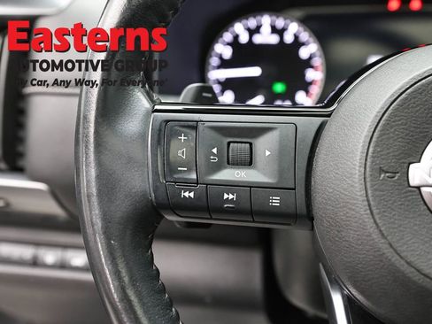 Used 2023 Nissan Pathfinder SL w/ SL Premium Package AWD/4WD image 15