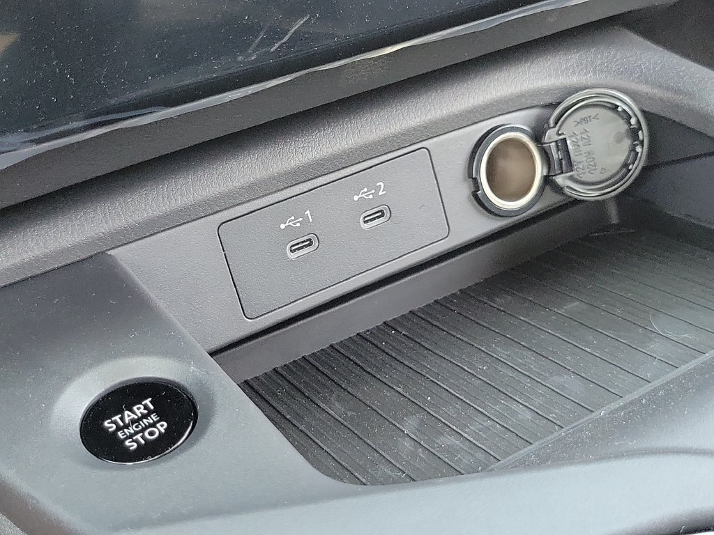 New 2027 Nissan Sentra SV w/ Floor Mat Package FWD image 17