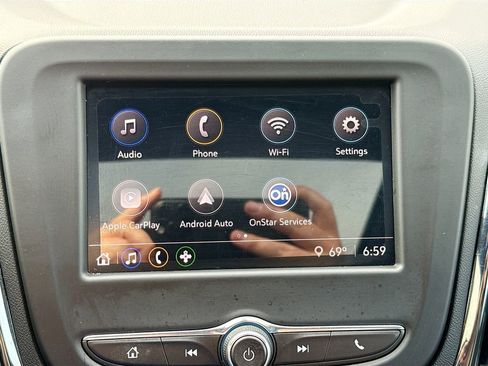Used 2022 Chevrolet Equinox RS w/ LPO, Floor Liner Package FWD image 14