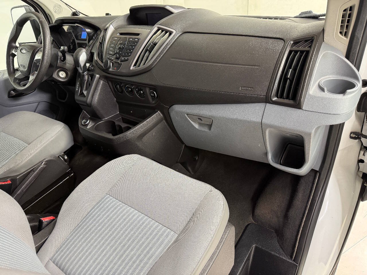 Used 2019 Ford Transit 350 XLT RWD image 35