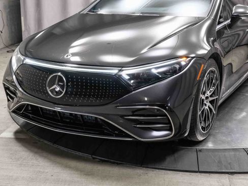 Certified 2024 Mercedes-Benz EQS 580 4MATIC Sedan image 11