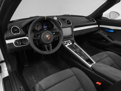 Certified 2025 Porsche 718 Boxster Spyder RS w/ Light Design Package RWD image 61