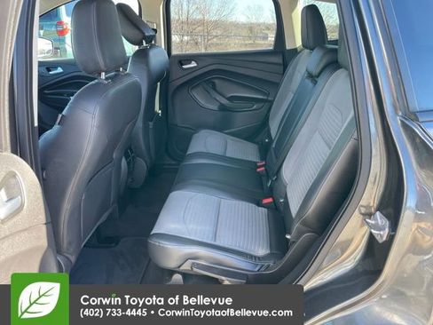 Used 2019 Ford Escape SE image 23