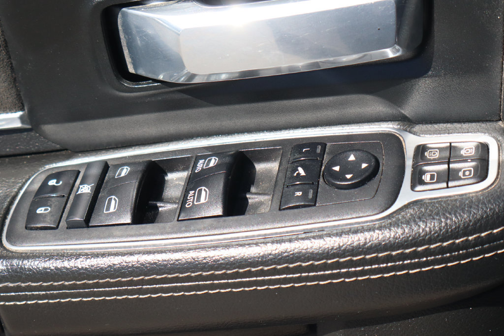 Used 2024 RAM 2500 Laramie w/ Night Edition AWD/4WD image 19