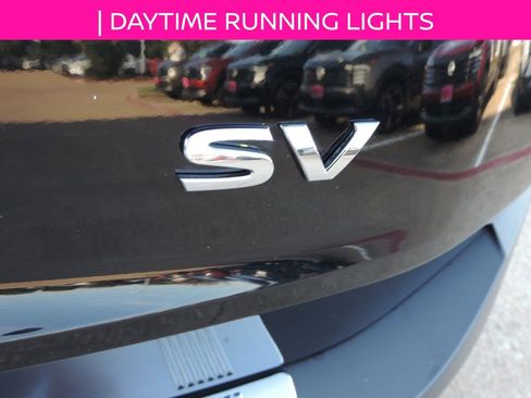 Used 2023 Nissan Rogue SV FWD image 12