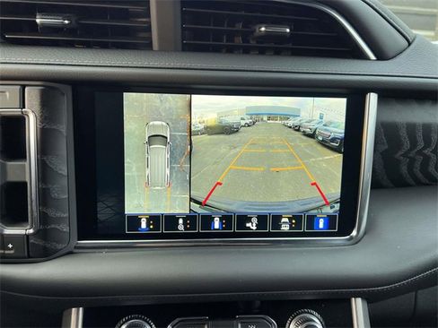 Certified 2023 GMC Yukon Denali image 22