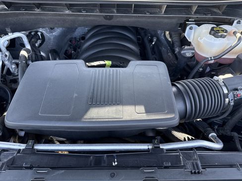 Used 2024 Chevrolet Silverado 1500 LT Trail Boss w/ Convenience Package II image 33