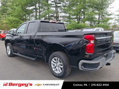 Used 2023 Chevrolet Silverado 1500 LT w/ Z71 Off-Road Package image 8