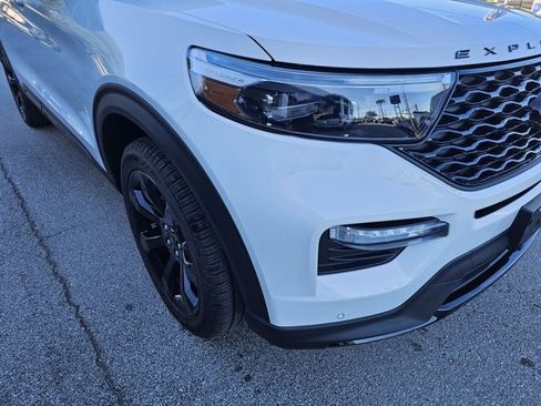 Used 2023 Ford Explorer ST w/ Equipment Group 401A image 10