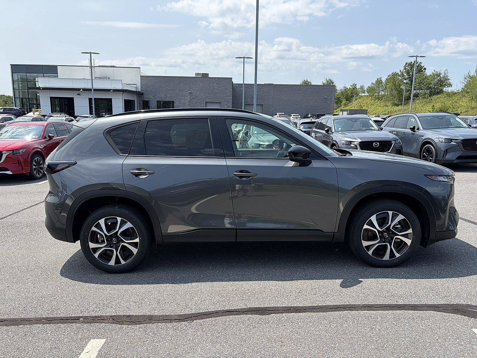 New 2026 MAZDA CX-5 Preferred AWD/4WD image 2