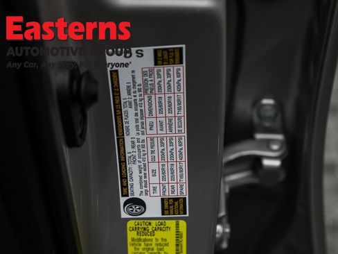 Used 2024 Toyota Venza LE image 34