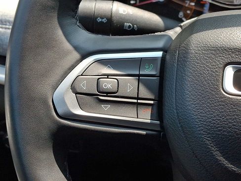Used 2022 Jeep Compass Latitude AWD/4WD image 21