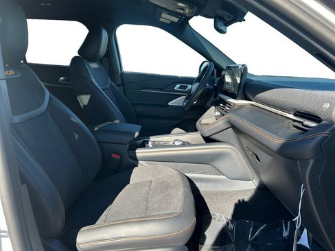 New 2026 Ford Explorer Tremor w/ Tremor Ultimate Package AWD/4WD image 15